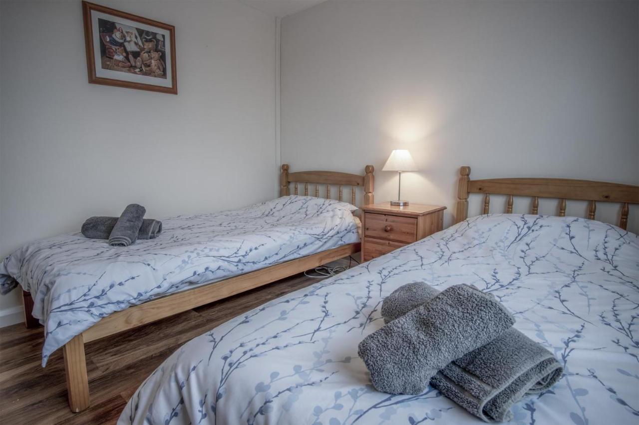 Seawinds - 2 Bedroom Bungalow - Pentlepoir Kilgetty Kültér fotó